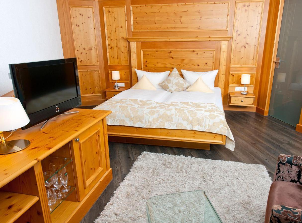 אימנשטאדט אם בודנזה Hotel Heinzler Am See מראה חיצוני תמונה