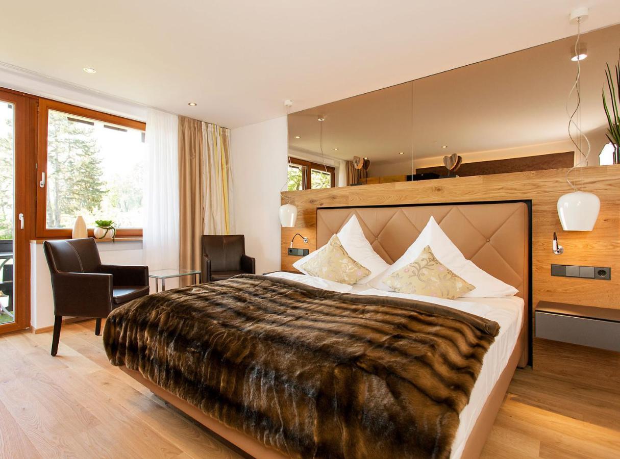 אימנשטאדט אם בודנזה Hotel Heinzler Am See מראה חיצוני תמונה